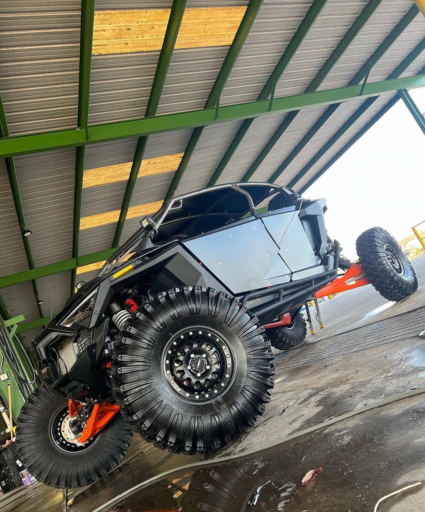 Detailed off-road UTV